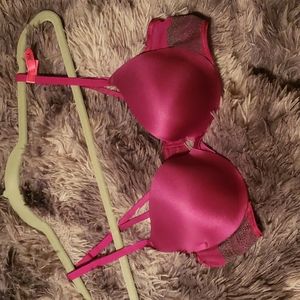 Maidenform push up bra
